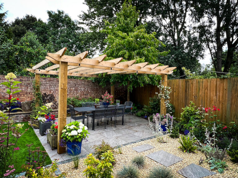 31 Stunning Pergola Patio Inspirations That Actually Feel Livable