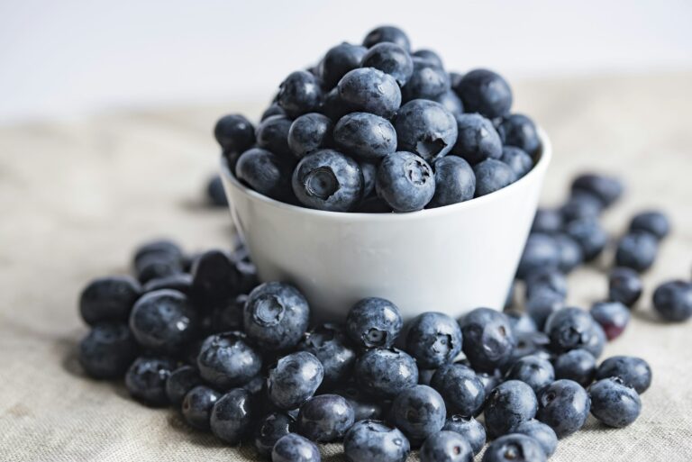 9 Fantastic Foods for Flawless Skin